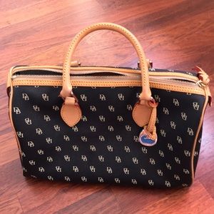 Black leather Dooney & Bourke Handbag